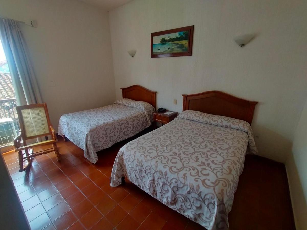 Hotel Posada Dona Lala Tlacotalpan Exteriör bild