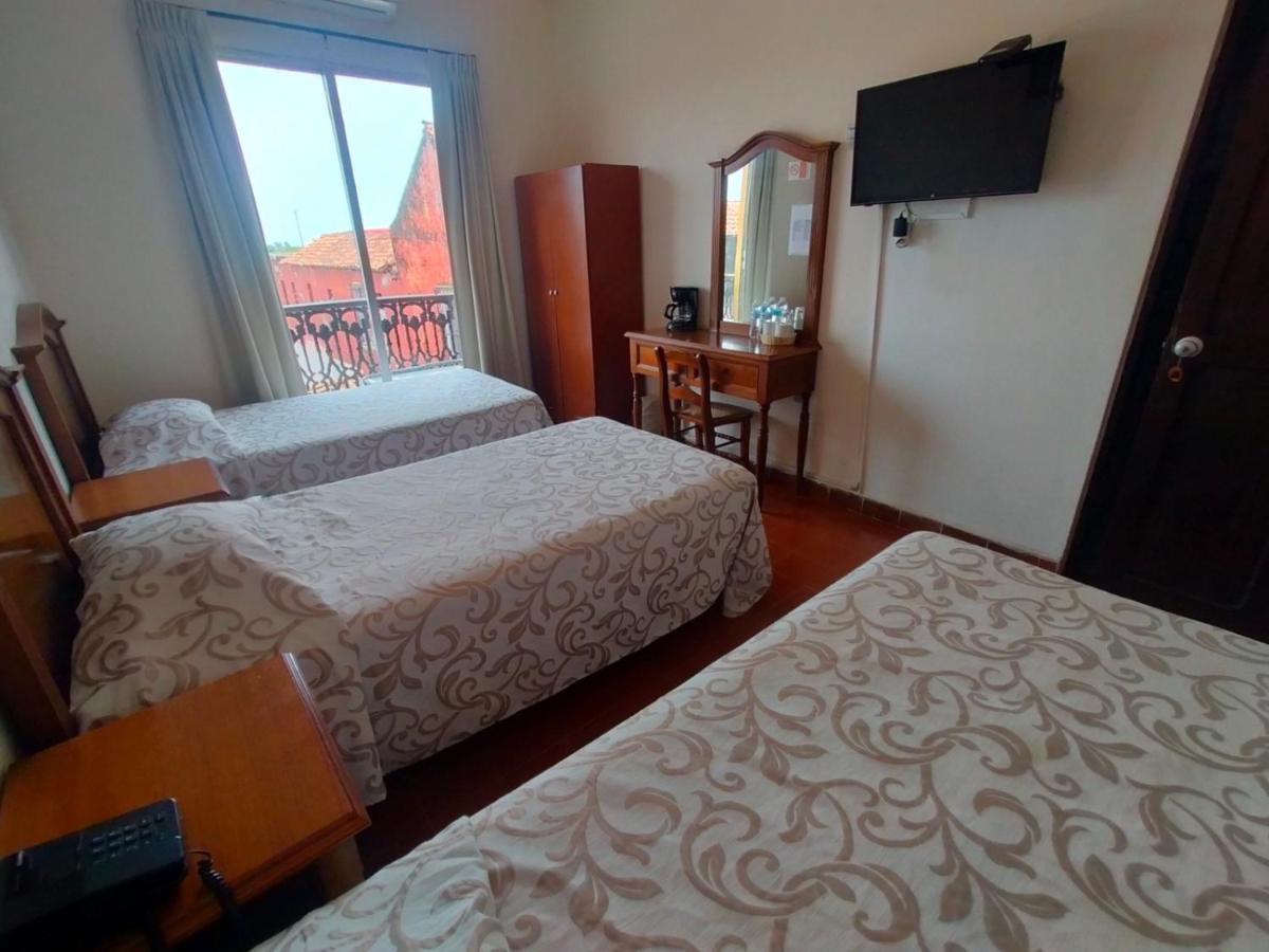 Hotel Posada Dona Lala Tlacotalpan Exteriör bild
