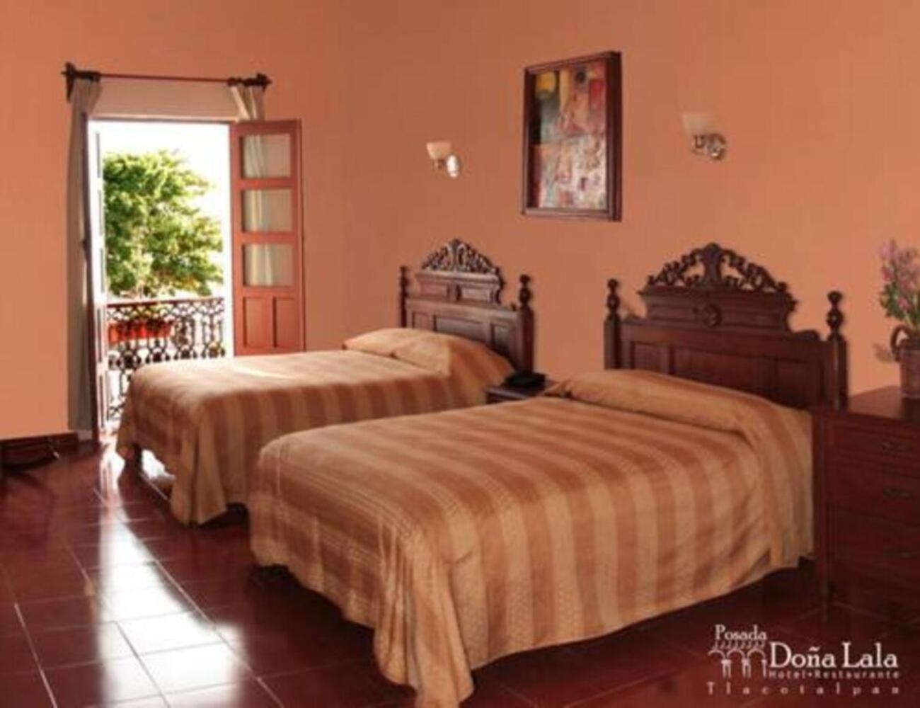 Hotel Posada Dona Lala Tlacotalpan Exteriör bild