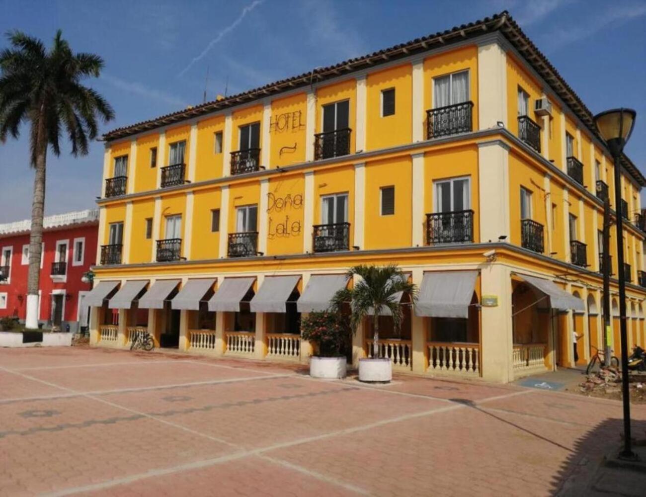 Hotel Posada Dona Lala Tlacotalpan Exteriör bild